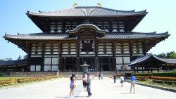 todaiji-548415_1920.jpg