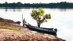 2019.08.09 vilaggio indigeno Amazzonia.jpg