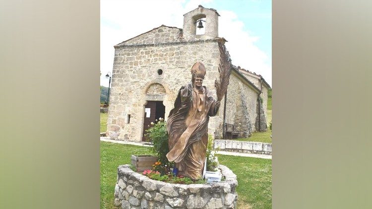 Il santuario di san Giovanni Paolo II a San Pietro della Ienca