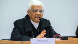 CENTRO-DE-ESCUCHA (1).jpg