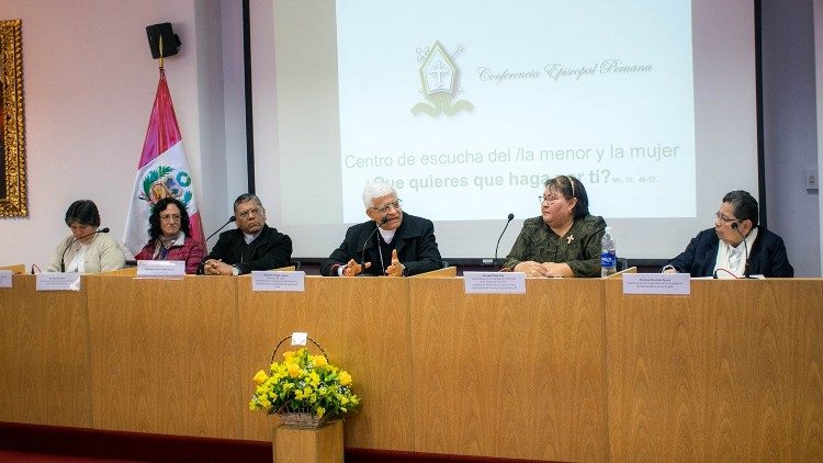 CENTRO-DE-ESCUCHA (4).jpg