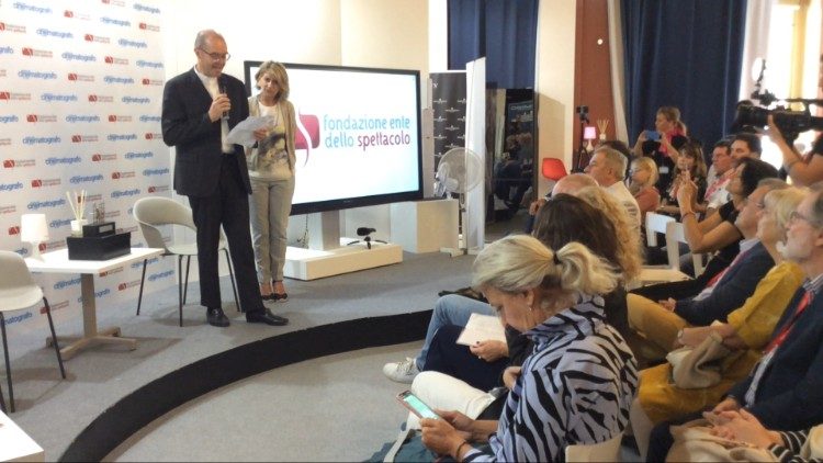 Mostra del Cinema Venezia Federazione ente spettacolo premio Bresson Lucrecia Martel 1.jpg