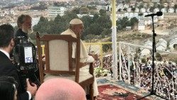 01 Deca Papa cava.jpg