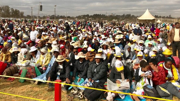 09 Deca Papa Messa.JPG