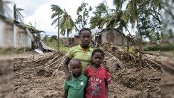 Cyclone KennethAEM.jpg