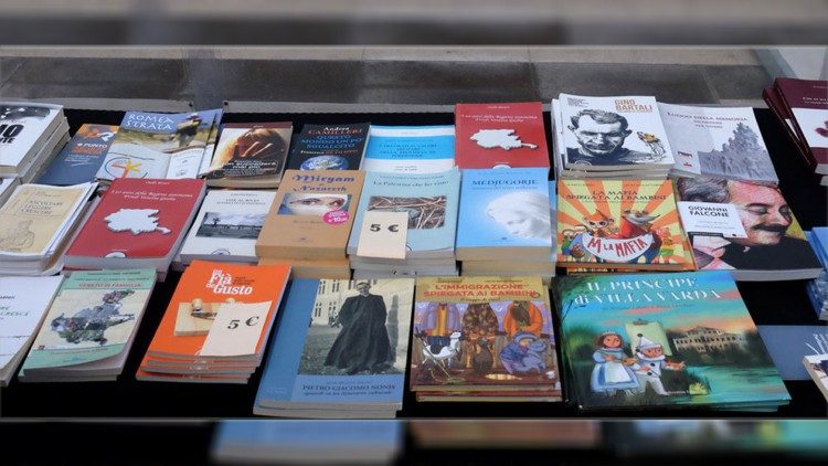 immagine rassegna 6AEM.jpg