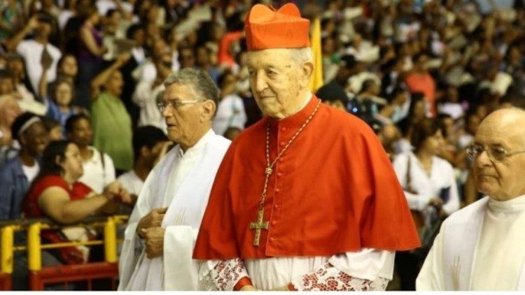 Cardenal Serafim Fernandes de Araújo Arzobispo emérito de Belo Horizonte