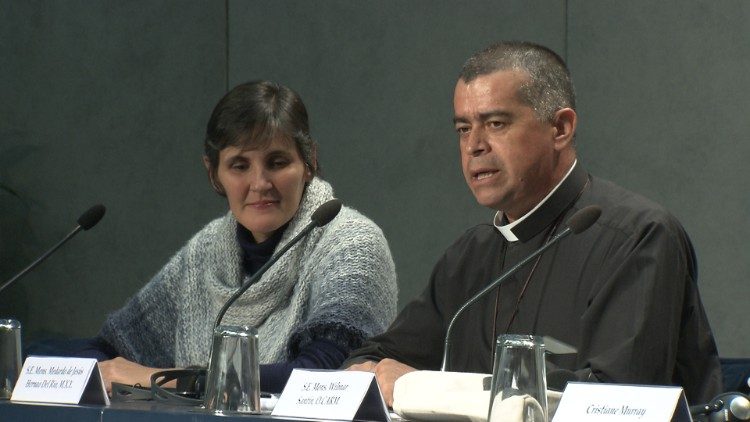 L'intervento di monsignor Medardo de Jesùs Henao Del Rio