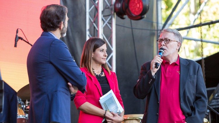 Livio Senigalliesi presenta la mostra al Maxxi di Roma