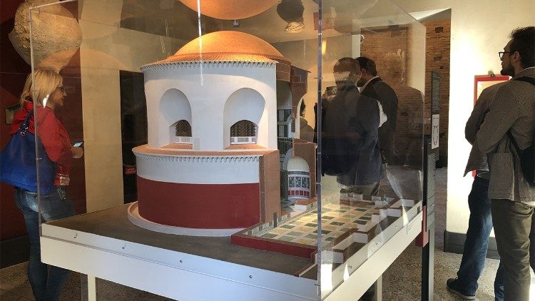 Plastico ricostruttivo del Mausoleo di Sant'Elena - Antiquarium