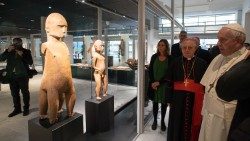 2019.10.18-Papa-Francesco-al-Museo-etnologico-3.jpg