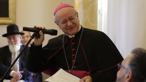 Paglia: la risposta alla pandemia è una conversione morale