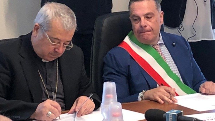 Il vescovo e il sindaco di San Severo