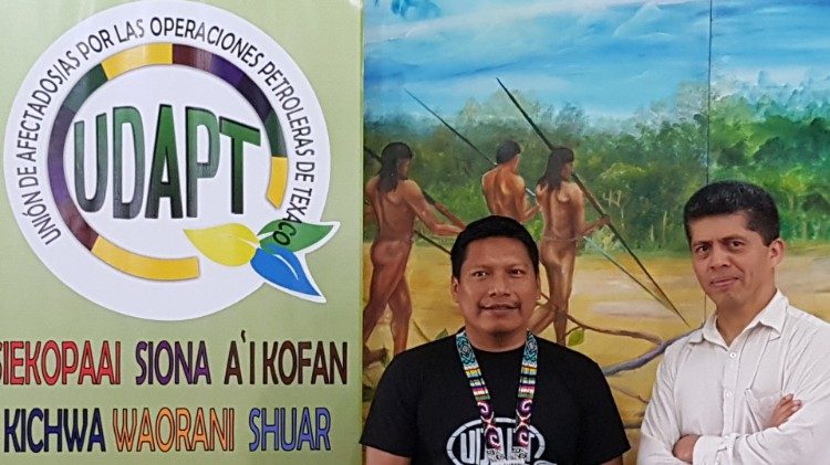 2019.11.05 Willian Lucitante Coordinador ejecutivo de la Unión de afectados por operaciones petroleras de la Texaco/Chevron, UDAPT y Pablo Fajardo asesor de la UDAPT