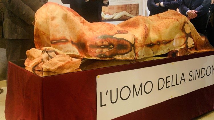El Hombre de la Sábana Santa, reconstrucción tridimensional del cuerpo envuelto en el Santo Sudario