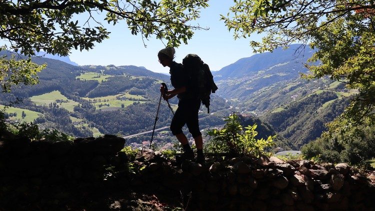 Ասսիզիի շրջակայքի հիասքանչ տեսարանն՝ ի վարձատրութիւն երկարատեւ վերելքի 