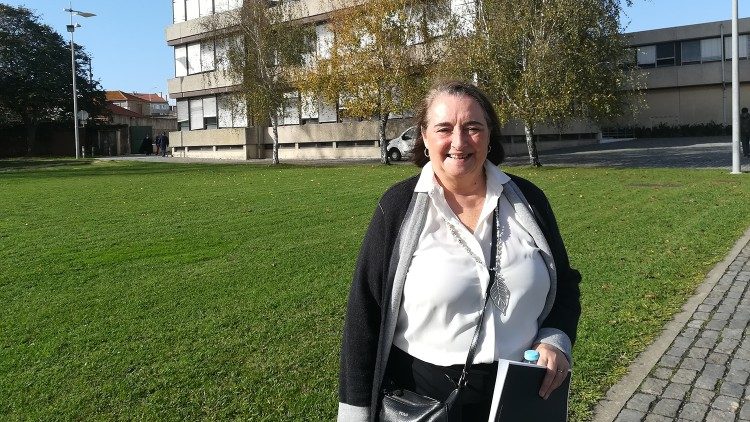 Maria Clara Bingemer participou de simpósio em Porto, Portugal 