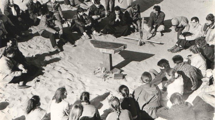 Prie jūros su jaunimu