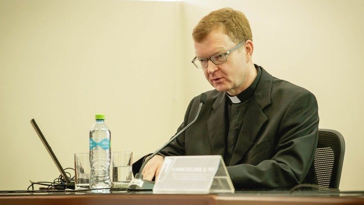 Ks. Zollner: 2 lata po szczycie ws. nadużyć widać już owoce