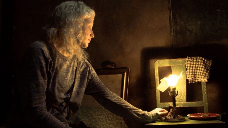 2019.11.18 La película Asfixia vencedora del Festival del CIne Laitnoamericano Trieste