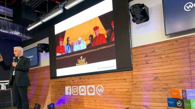 A explanação de Pe. Arnaldo Rodrigues em evento do Facebook Brasil