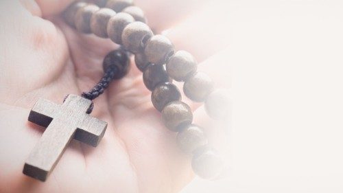 Les sanctuaires du monde s'unissent dans le rosaire pour la fin de la pandémie