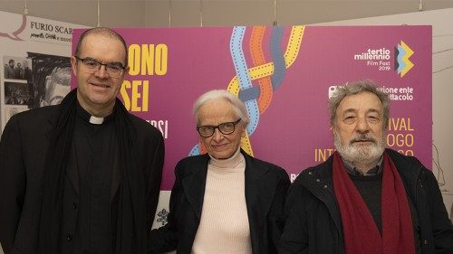 La Generazione Z e il cinema: il 20 per cento guarda un film al giorno