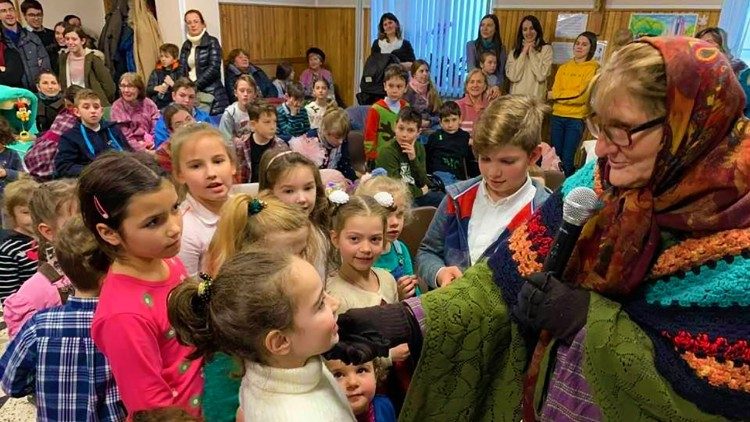 L'arrivo della Befana a Chişinău, in Moldavia