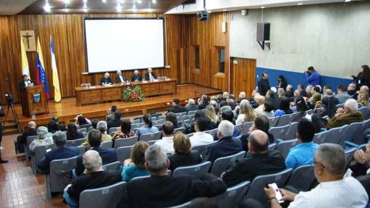 1-Assemblea-vescovi-Venezuela.jpg