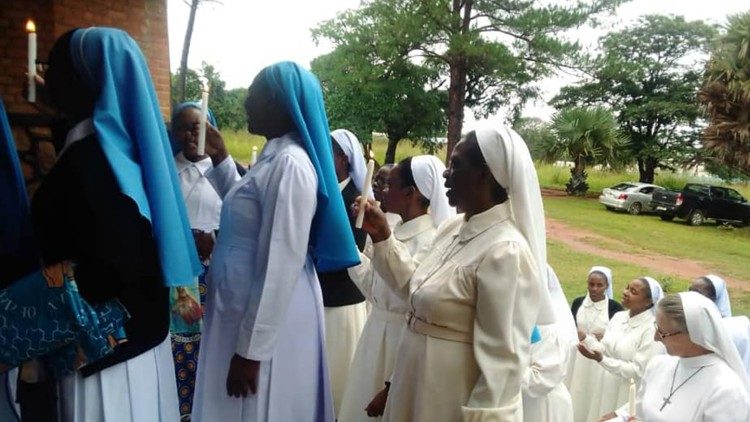 Religious sisters in Zambia celebrate the 2020 Day for Consecrated Persons