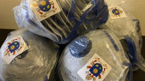 Coronavirus: Vatikan spendet Gesichtsmasken an China 
