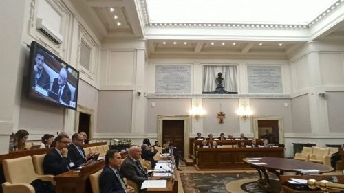 Joseph Stiglitz: los mercados deben estar al servicio de las personas, no al contrario