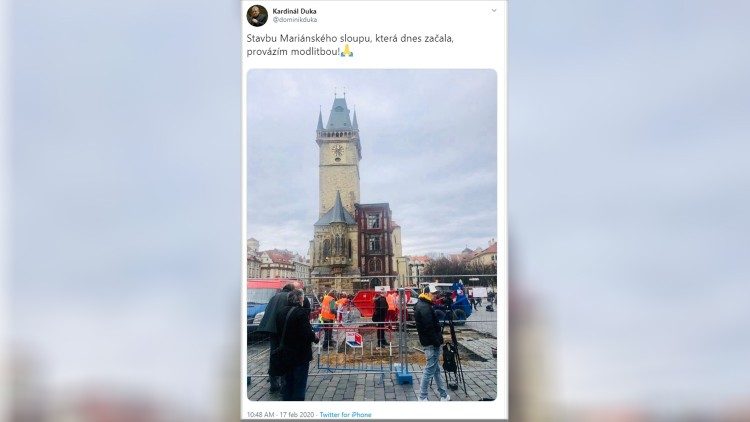 Tweet do cardeal Dukas mostra início dos trabalhos