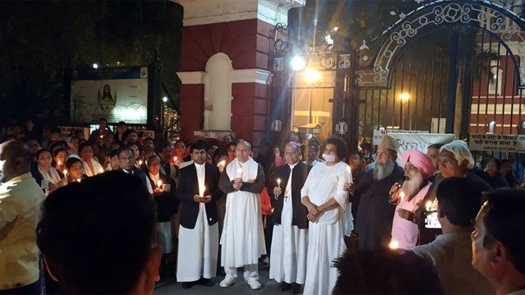 Representatives of various faiths have condemned Delhi's communal violence.