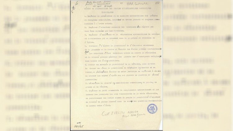Copia di un documento di Pio XII custodito negli Archivi Vaticani