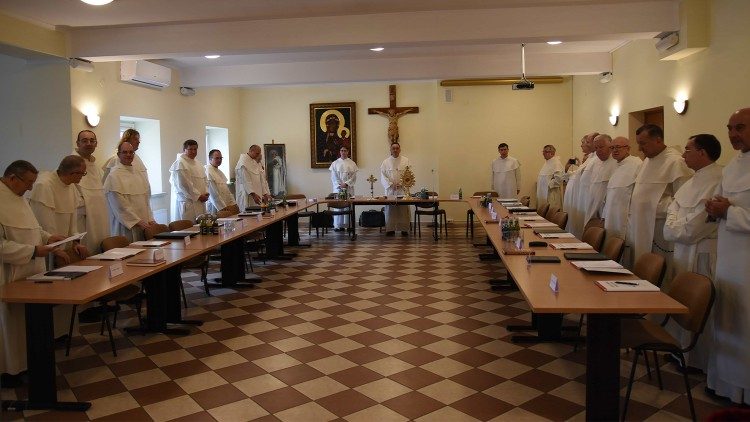 Paulini na Jasnej Górze wybierają swojego przełożonego generalnego