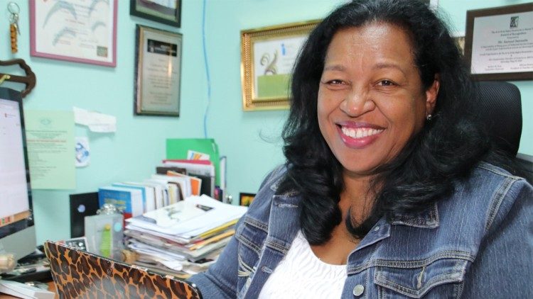 Eunice Meneses Araúz, periodista panameña.