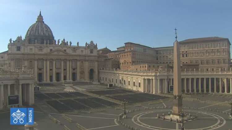 Vaticano Piazza San Pietro Basilica