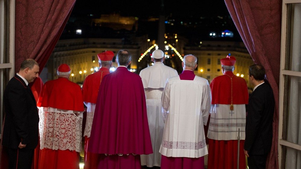 Prvé stretnutie s veriacimi 13. marca 2013