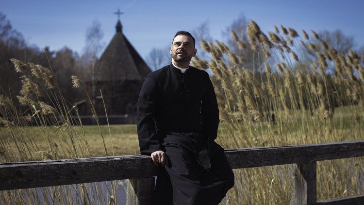 Kunigas Vaidas Vaišvilas