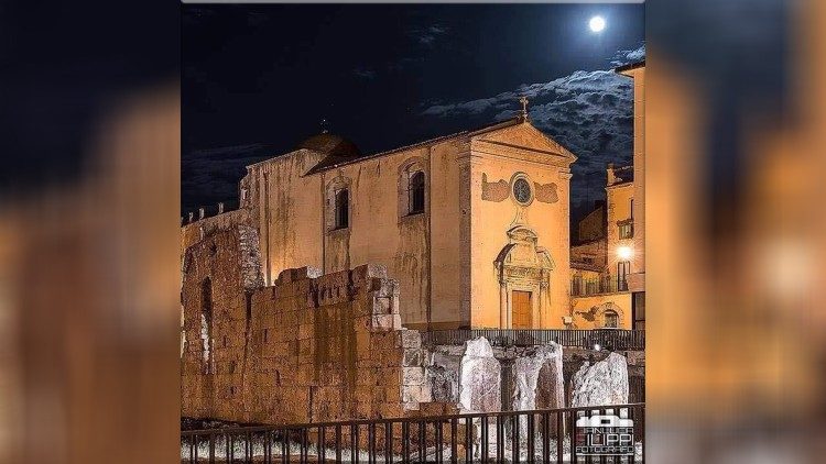 La chiesa della parrocchia di San Paolo Apostolo a Siracusa 