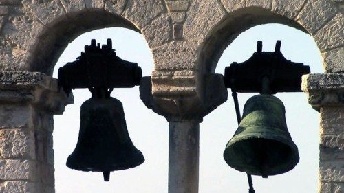 Schweiz: SRF kürzt Religionssendungen im Radio