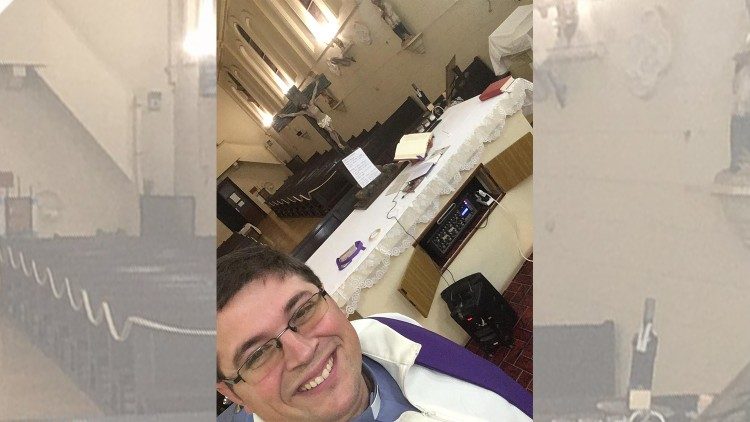 Padre Emanuel Amaya D’alleva.