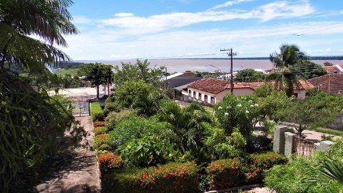 Corona in Brasilien: Wenn der Bischof auf einen Nothubschrauber drängt