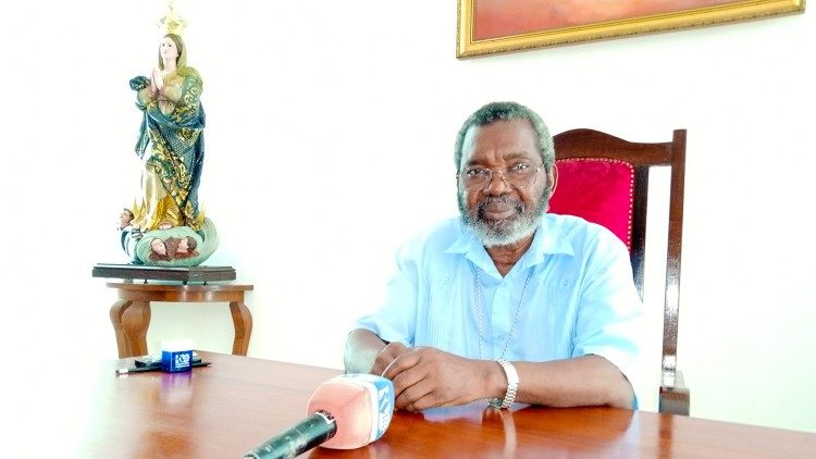 D. Francisco Chimoio, Arcebispo de Maputo, em Moçambique