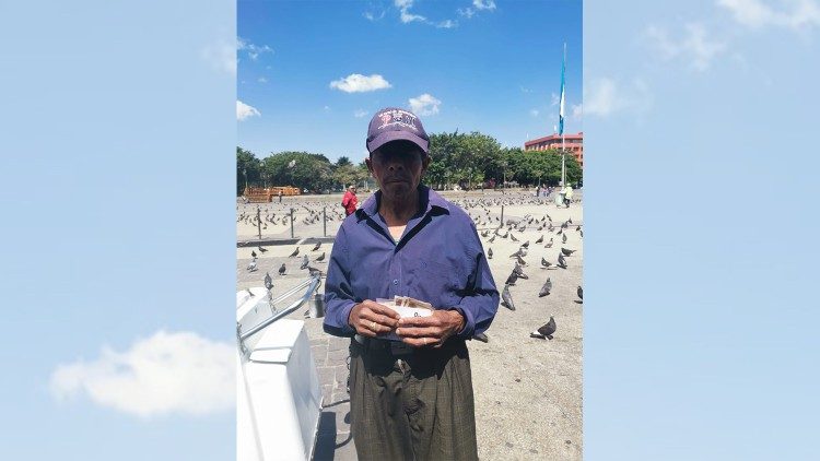 La cuarentena golpea fuerte a quienes viven de la venta ambulante.