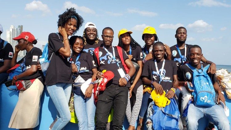 2020.04.27 Jovens Católicos de Angola-Giovani cattolici di Angola