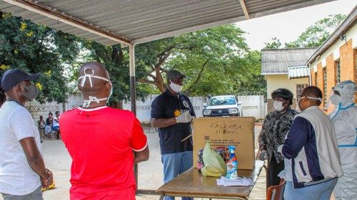 Coronavirus, el regalo del Papa a la Conferencia Episcopal de Zambia