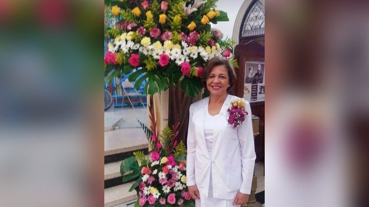 Desde Panamá, Maribel Burbua, enfermera intensivista profesionista del hospital Santo Tomás