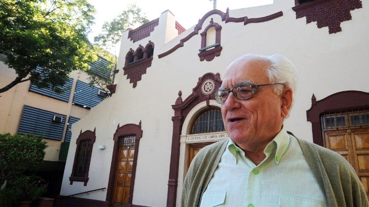 José Luis Caravias S.J.